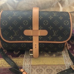 Louis Vuitton Marne Shoulder/Crossbody Bag